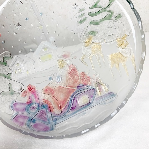 Vintage Grandeur Noel Painted Glass Santa Reindeer Round Christmas Platter 14” - Picture 10 of 10